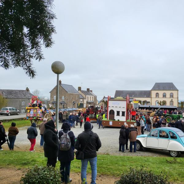 Mairie de ChâtillonsurColmont (53)