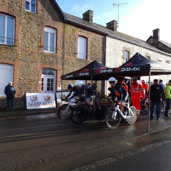 Tour du Bocage et de l'Ernée Châtillon sur Colmont