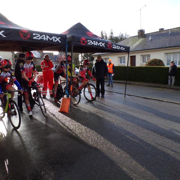 Tour du Bocage et de l'Ernée Châtillon sur Colmont